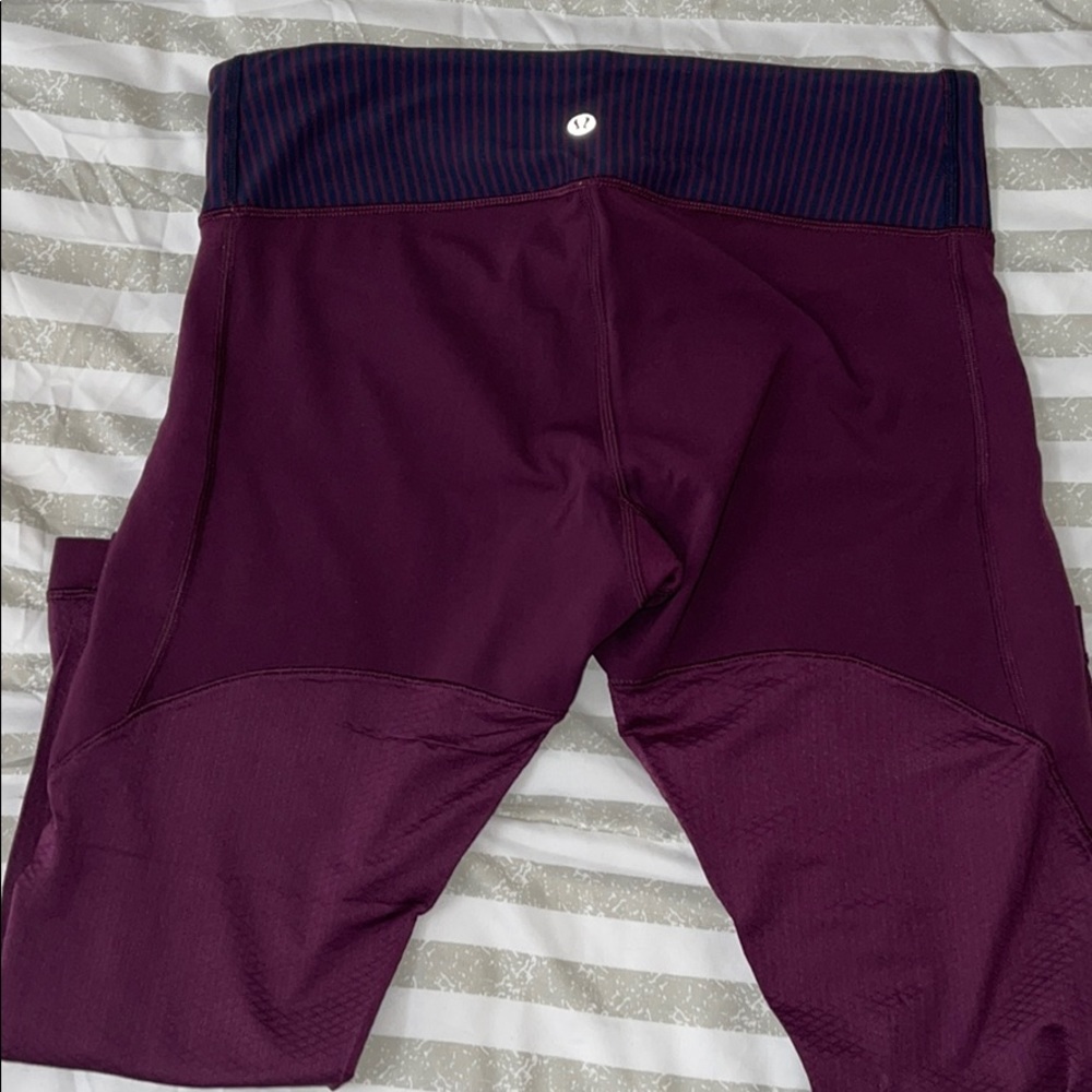 Lululemon yoga crop